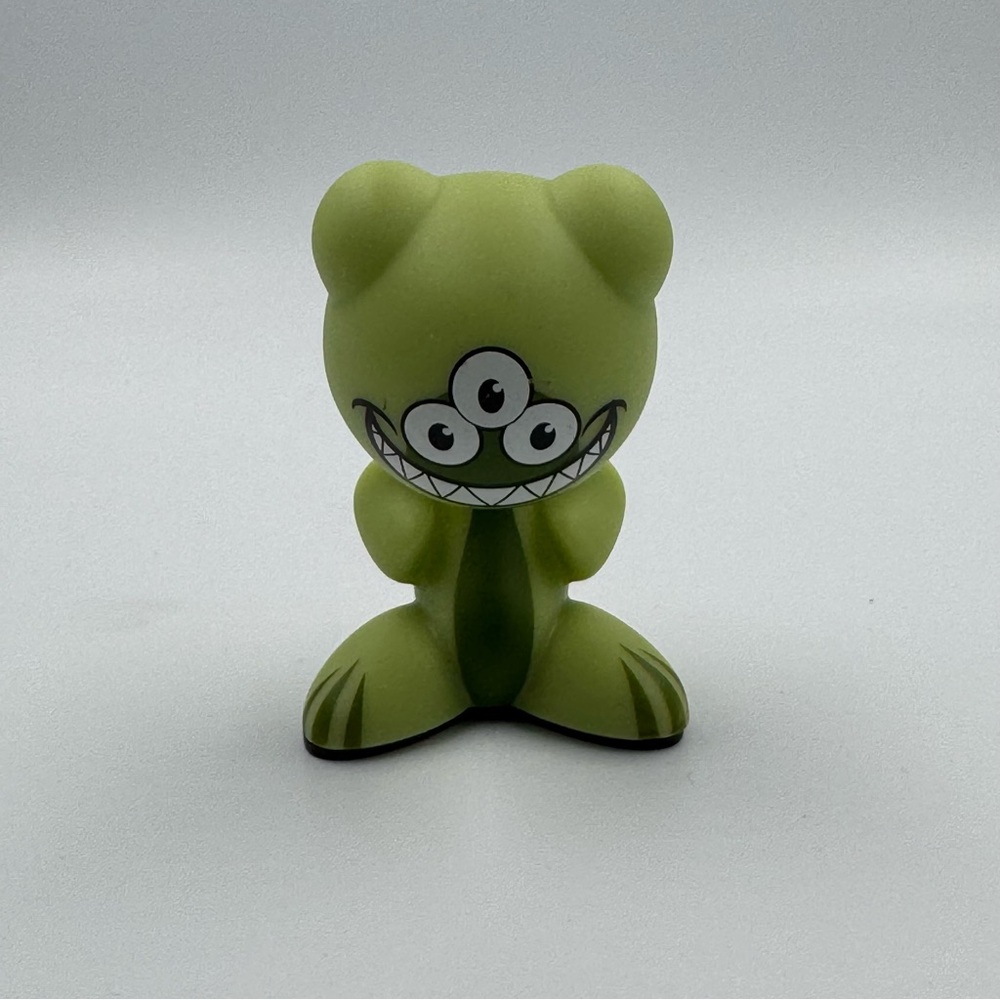 UB Funkeys Boggle Green 3 Eyes